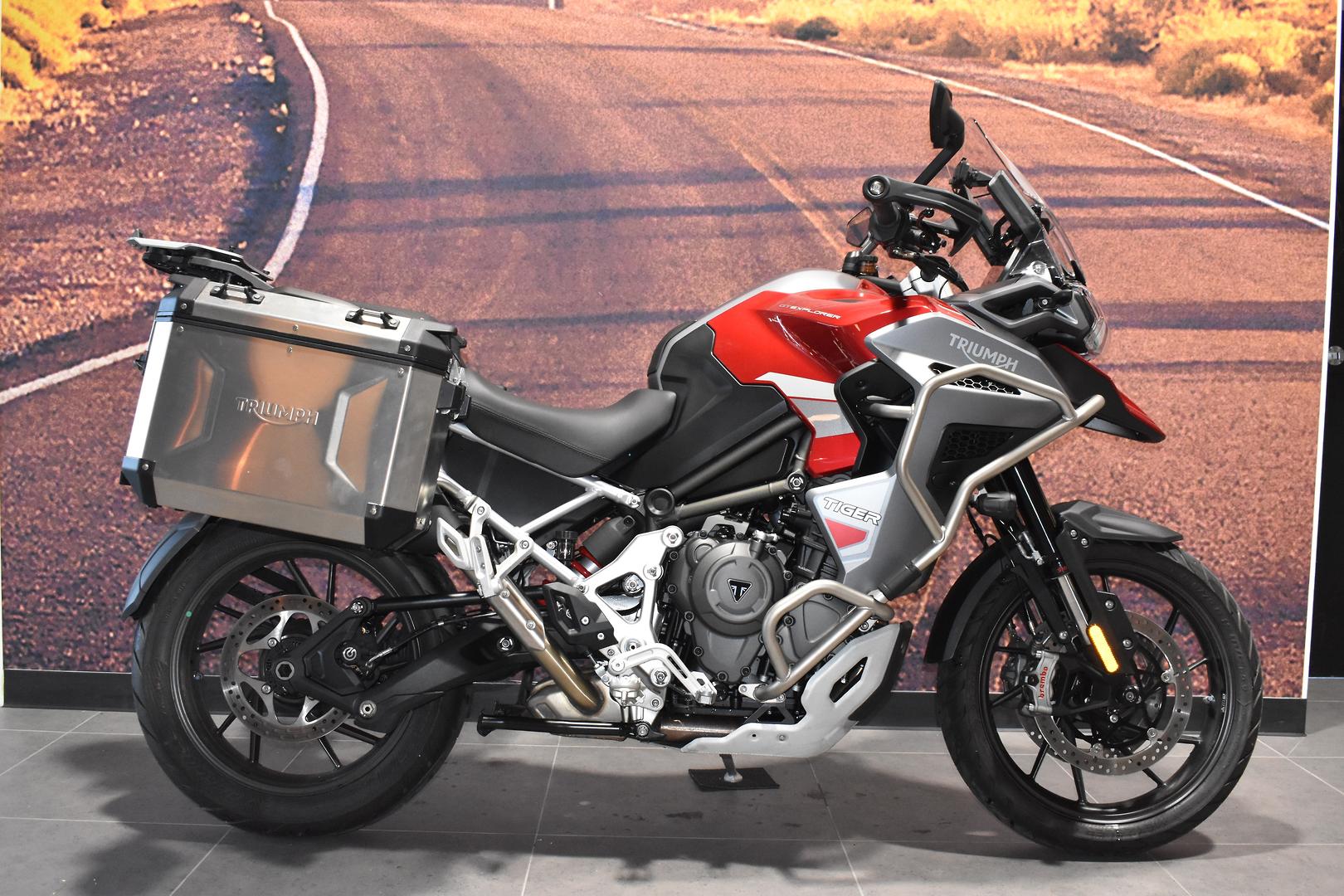 2024 TRIUMPH TIGER 1200 GT EXPLORER DUAL SPORTS