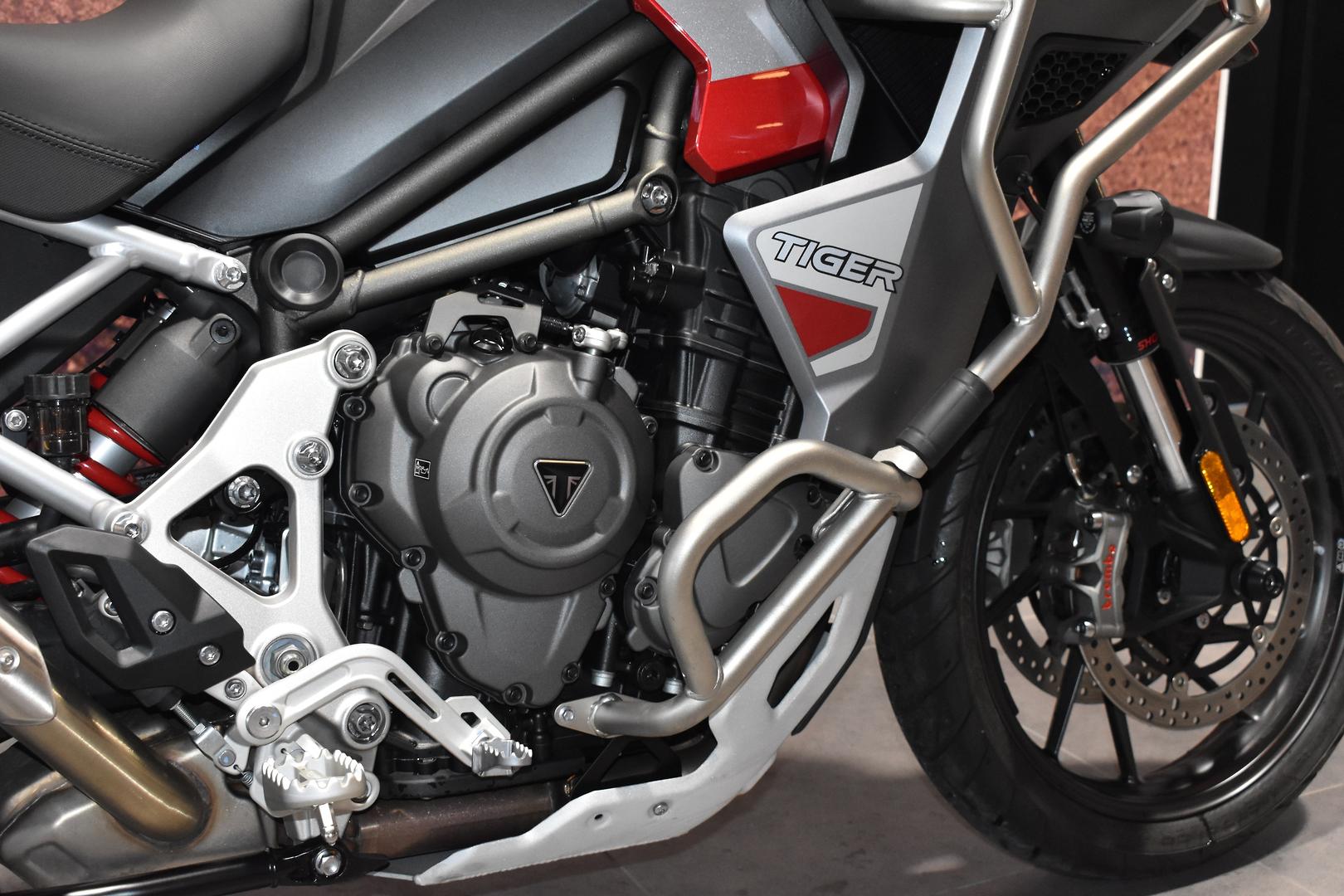 2024 TRIUMPH TIGER 1200 GT EXPLORER DUAL SPORTS