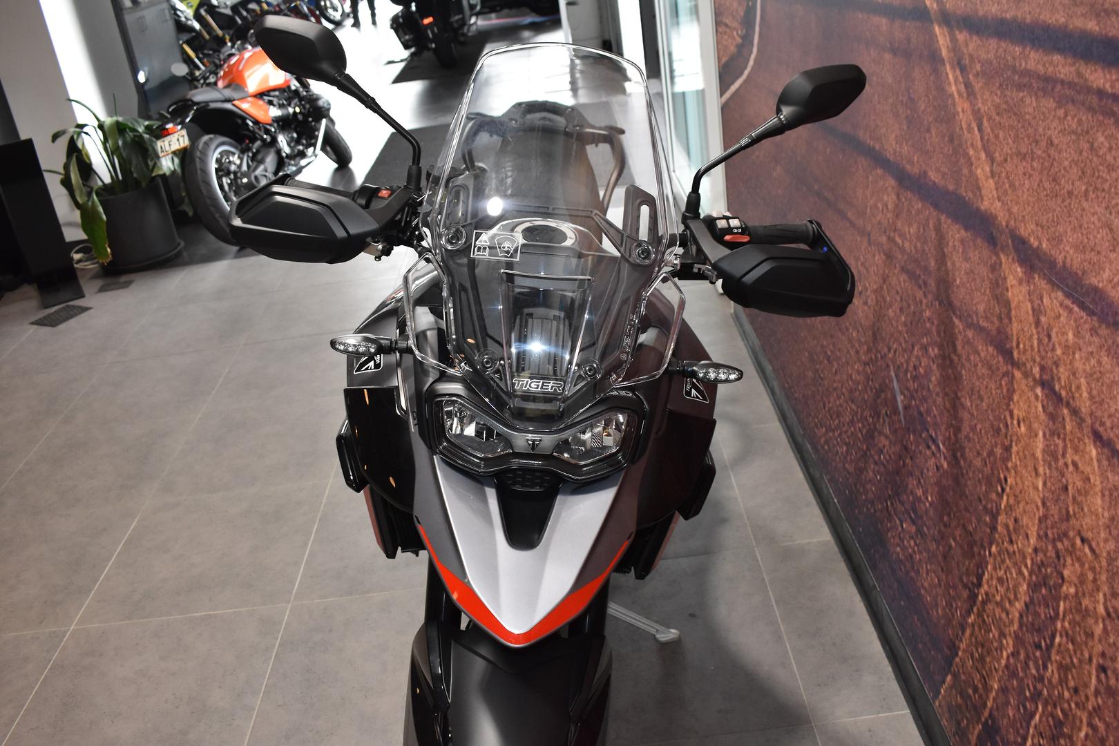 2024 TRIUMPH TIGER 900 GT DUAL SPORTS