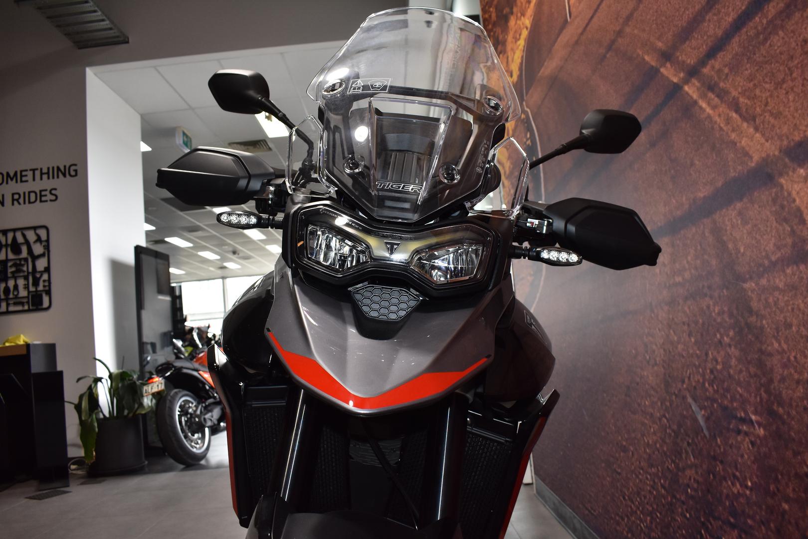 2024 TRIUMPH TIGER 900 GT DUAL SPORTS