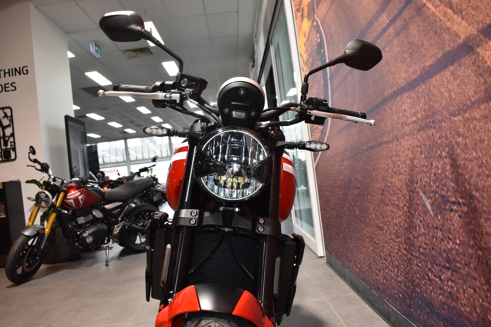 2025 TRIUMPH TRIDENT 660 ROAD