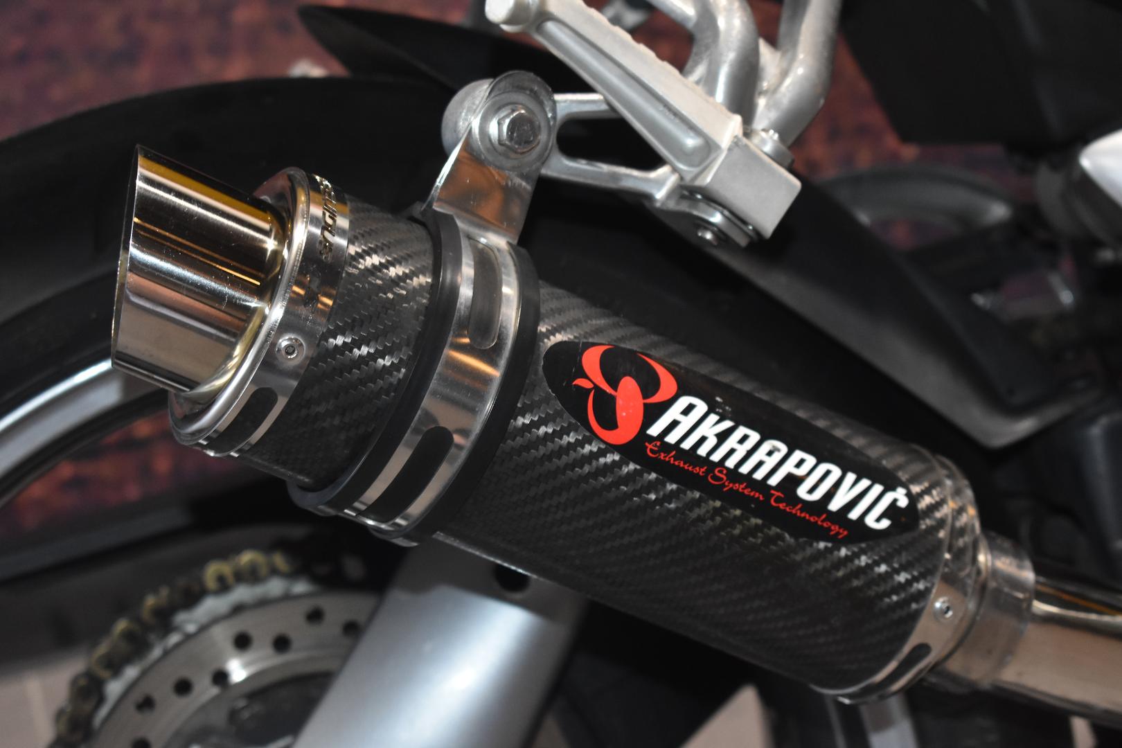 2006 TRIUMPH DAYTONA 955I SPORTS