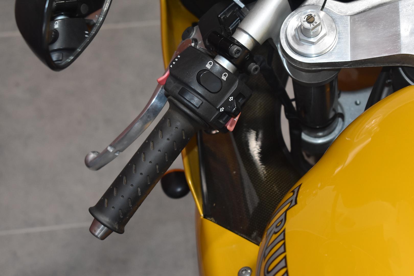 2006 TRIUMPH DAYTONA 955I SPORTS