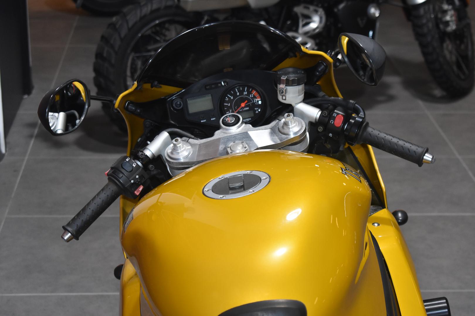 2006 TRIUMPH DAYTONA 955I SPORTS