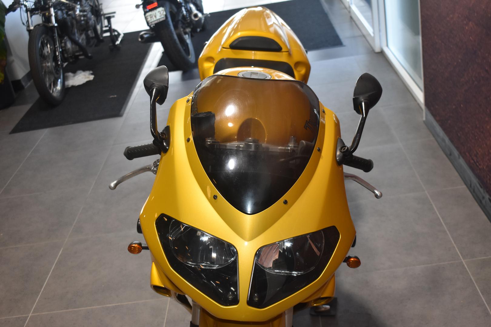 2006 TRIUMPH DAYTONA 955I SPORTS
