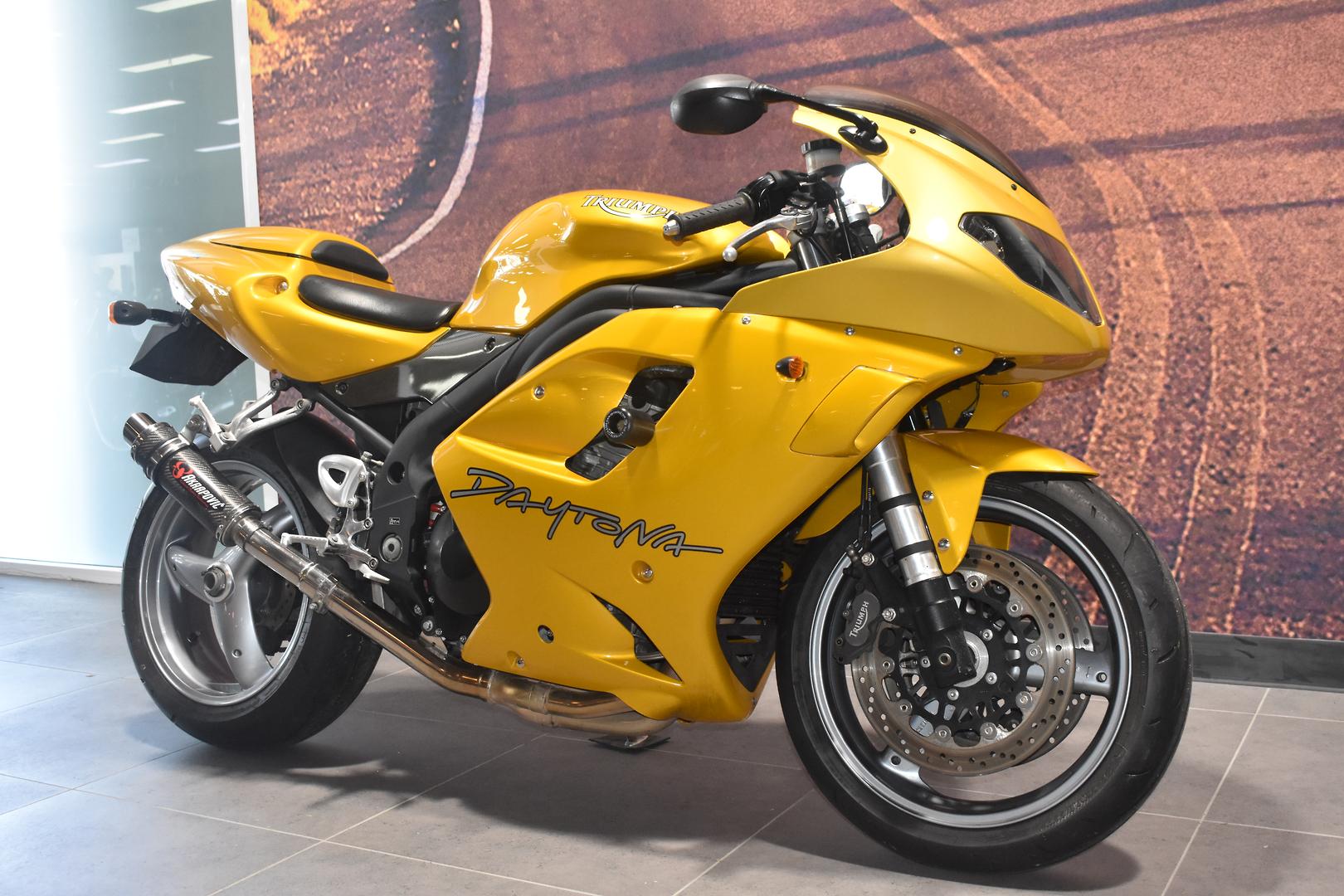 2006 TRIUMPH DAYTONA 955I SPORTS