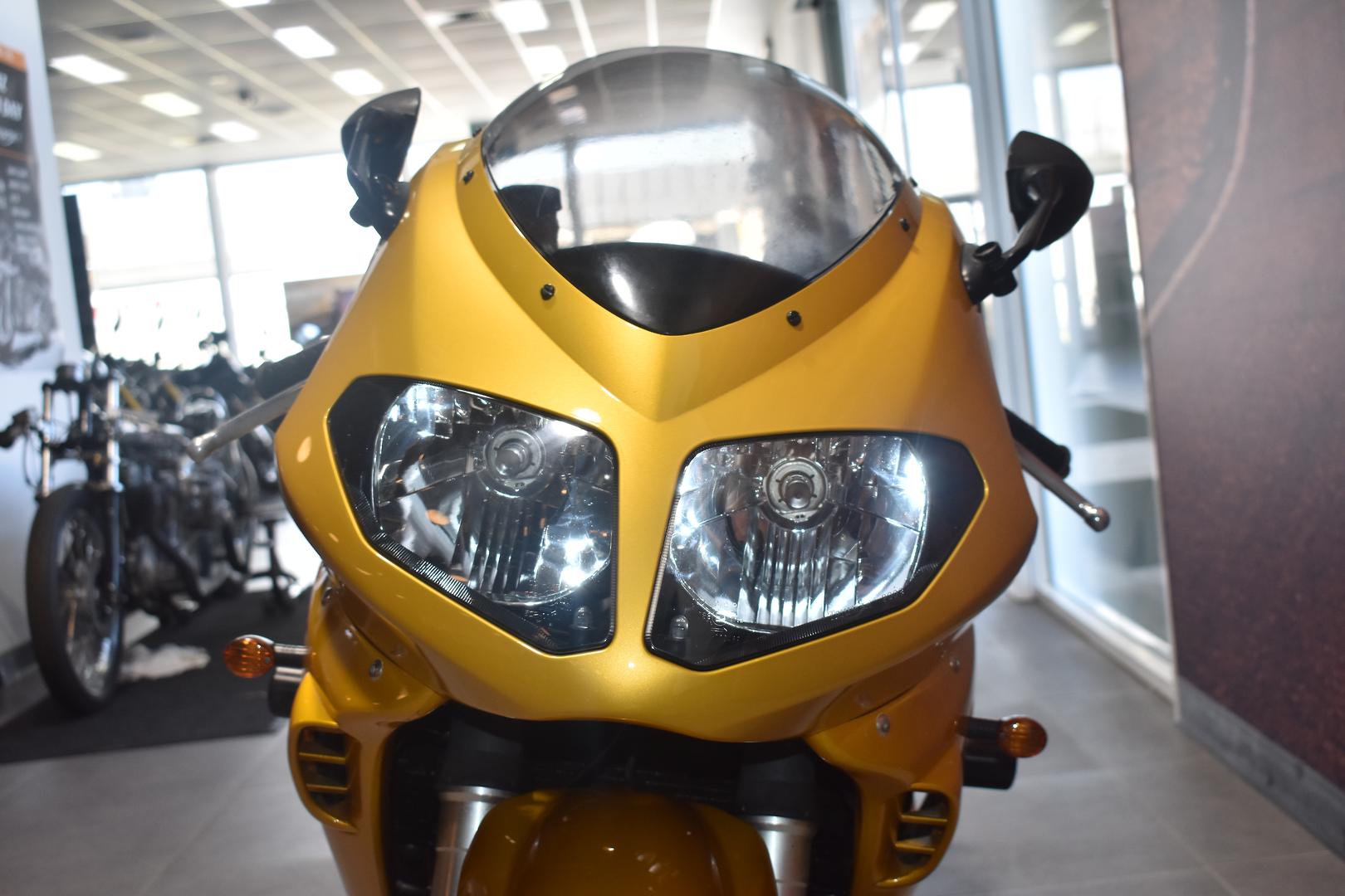 2006 TRIUMPH DAYTONA 955I SPORTS