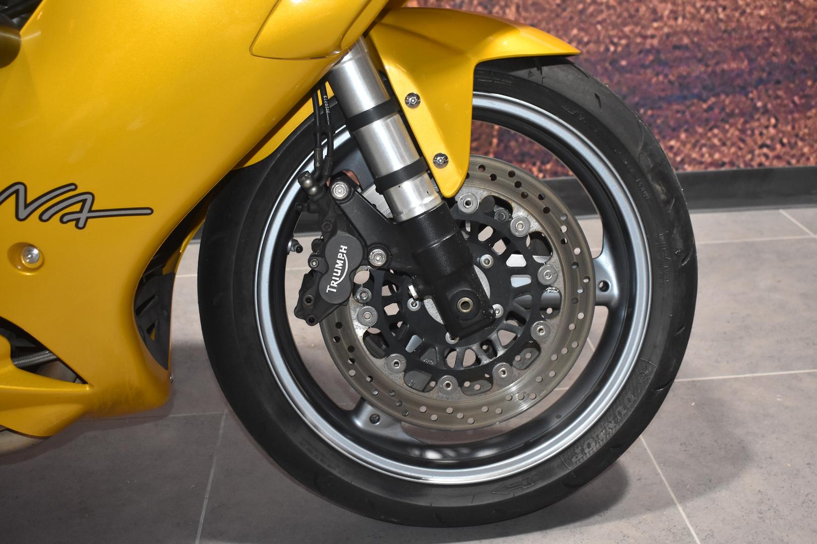 2006 TRIUMPH DAYTONA 955I SPORTS
