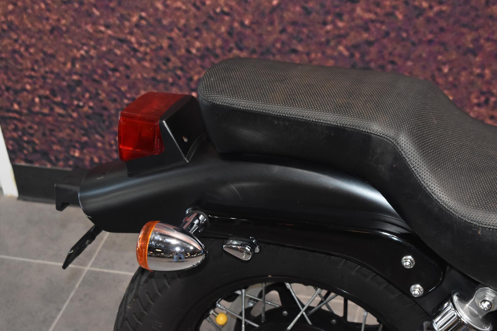 2018 SUZUKI BOULEVARD S40 (LS650) CRUISER