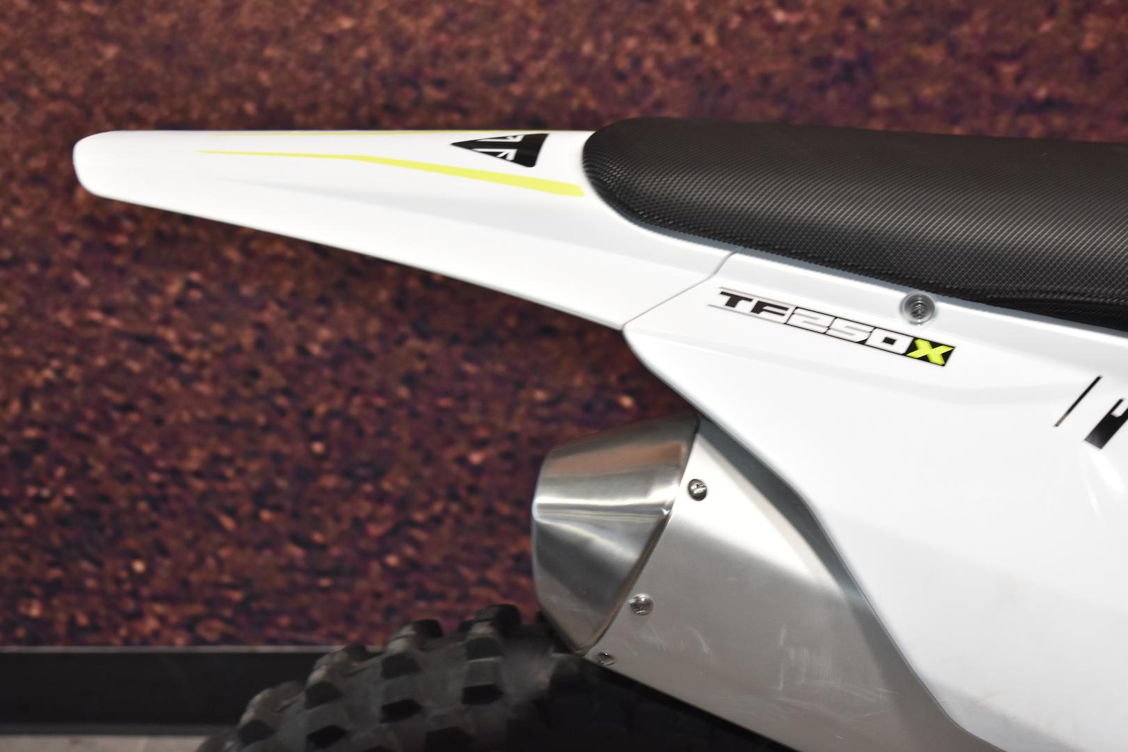2024 TRIUMPH TF 250-X MOTOCROSS