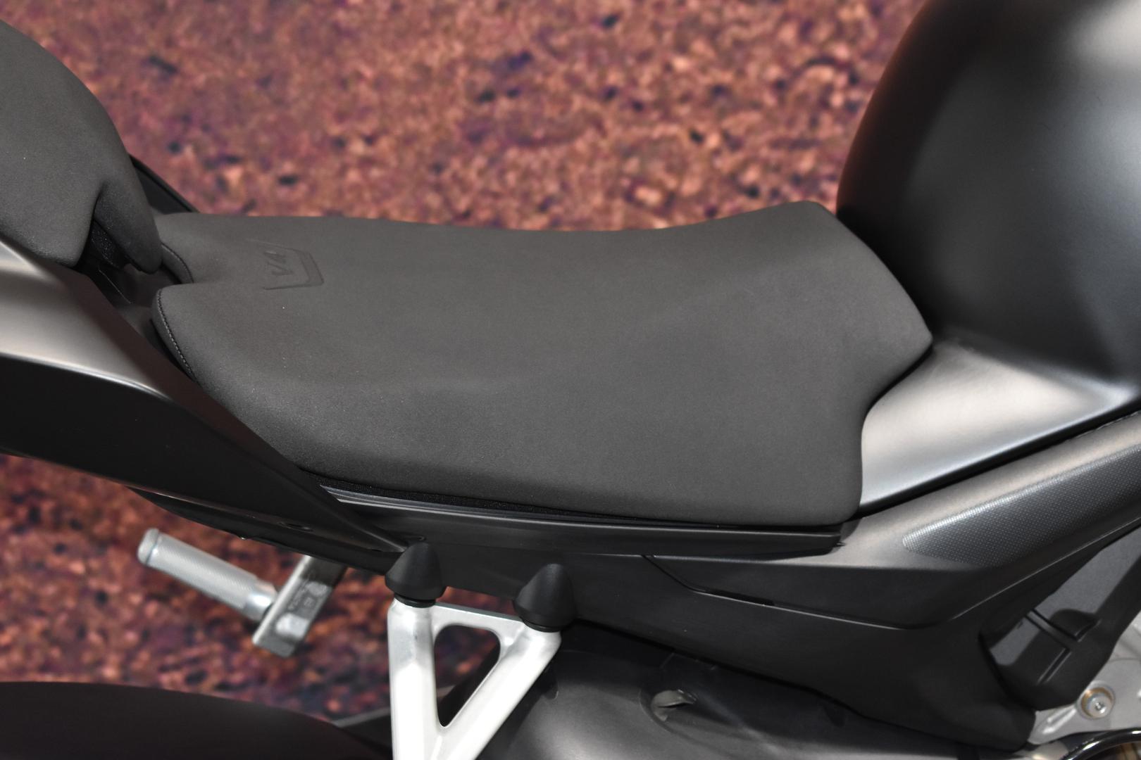 2022 DUCATI STREETFIGHTER V4 S SPORTS