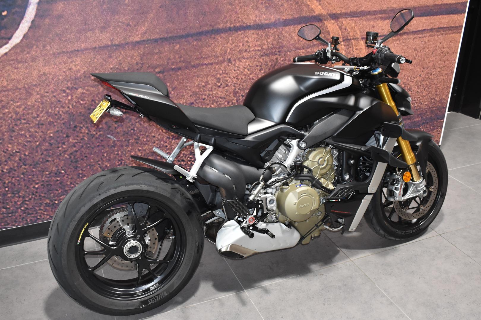 2022 DUCATI STREETFIGHTER V4 S SPORTS