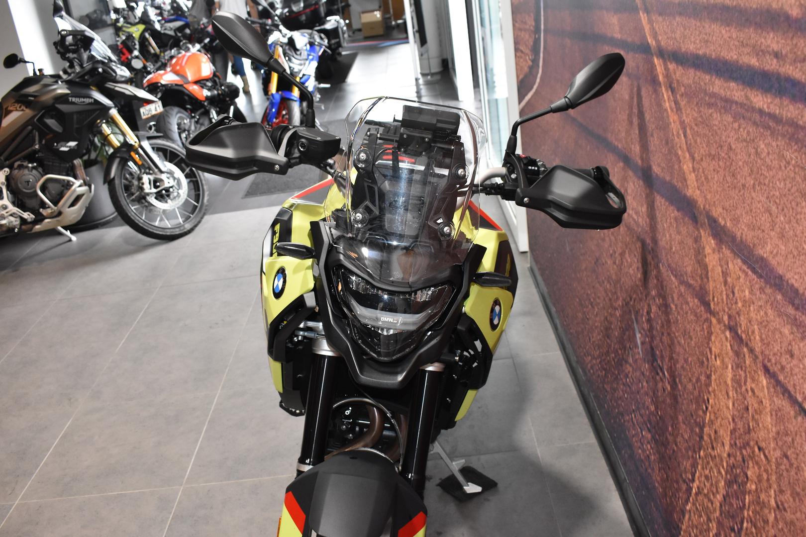 2024 BMW F 900 GS DUAL SPORTS