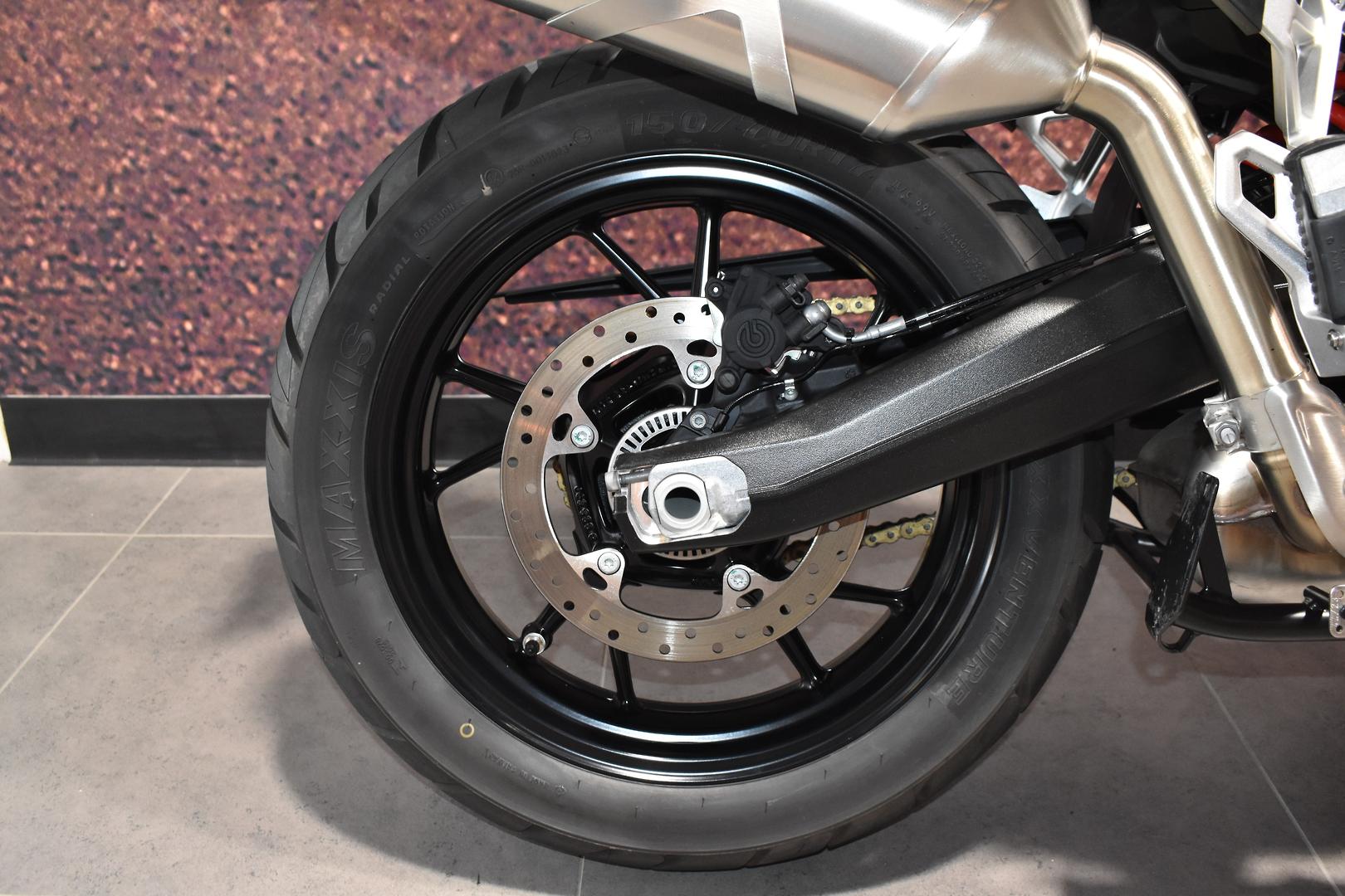 2024 BMW F 800 GS DUAL SPORTS