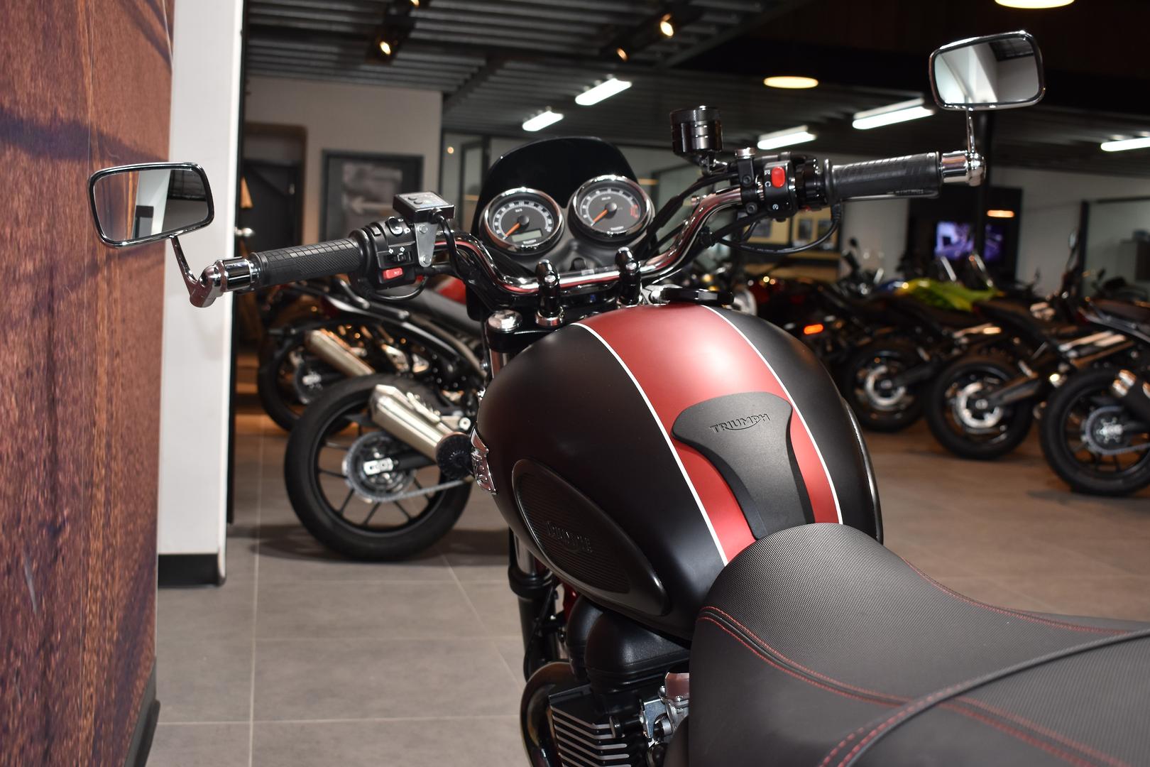 2013 TRIUMPH BONNEVILLE SE ROAD