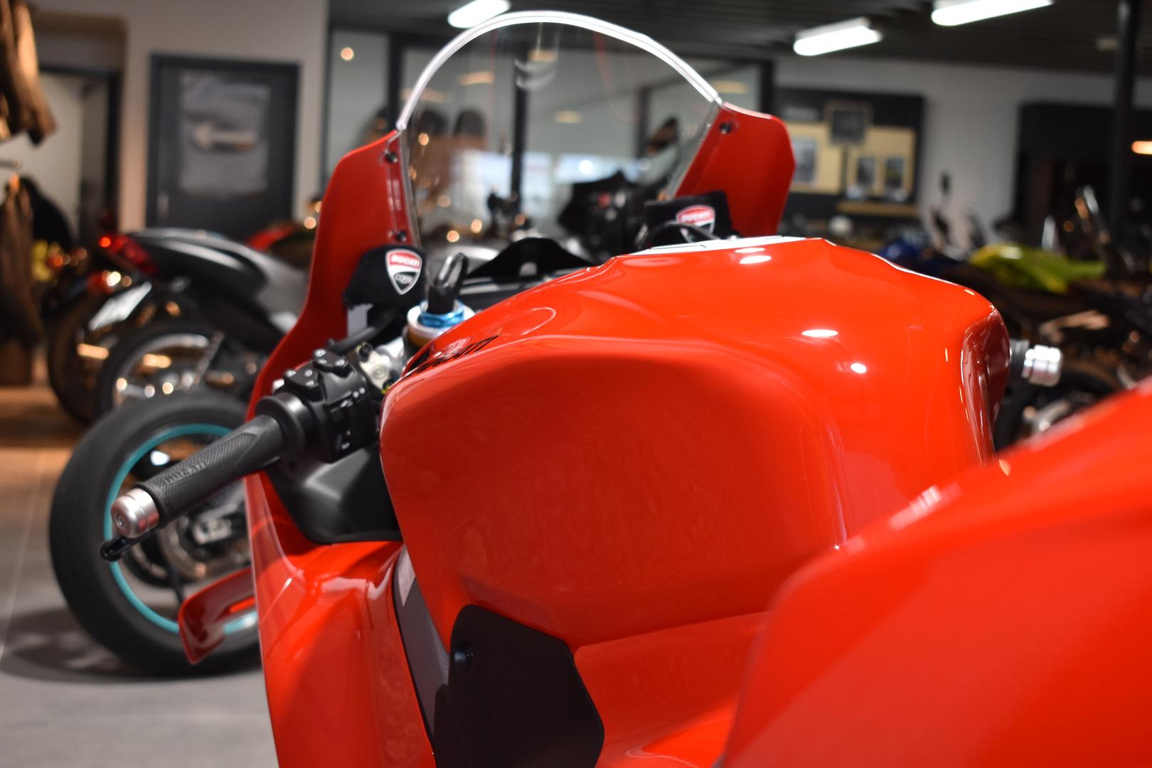 2024 DUCATI PANIGALE V4 S MY23 SPORTS