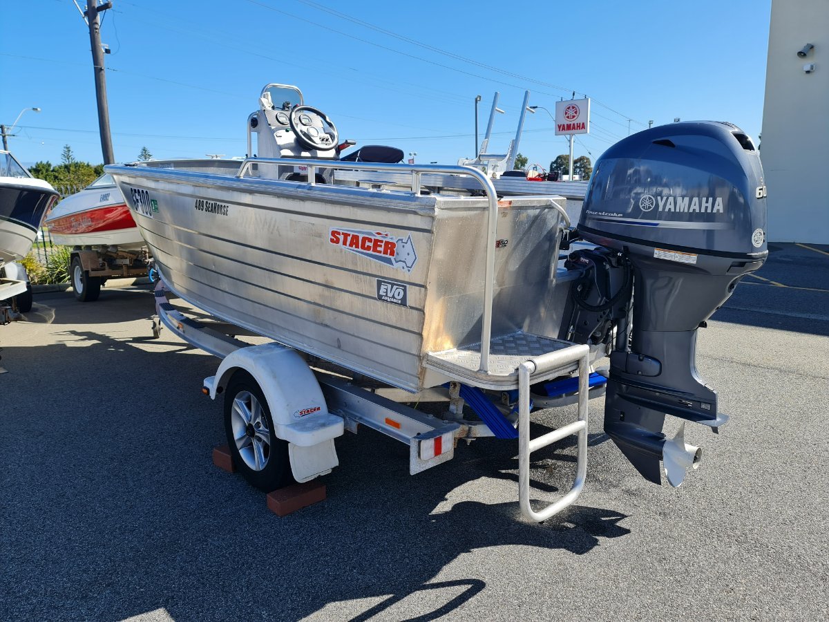 2017 STACER 489 SEAHORSE RUNABBOUT