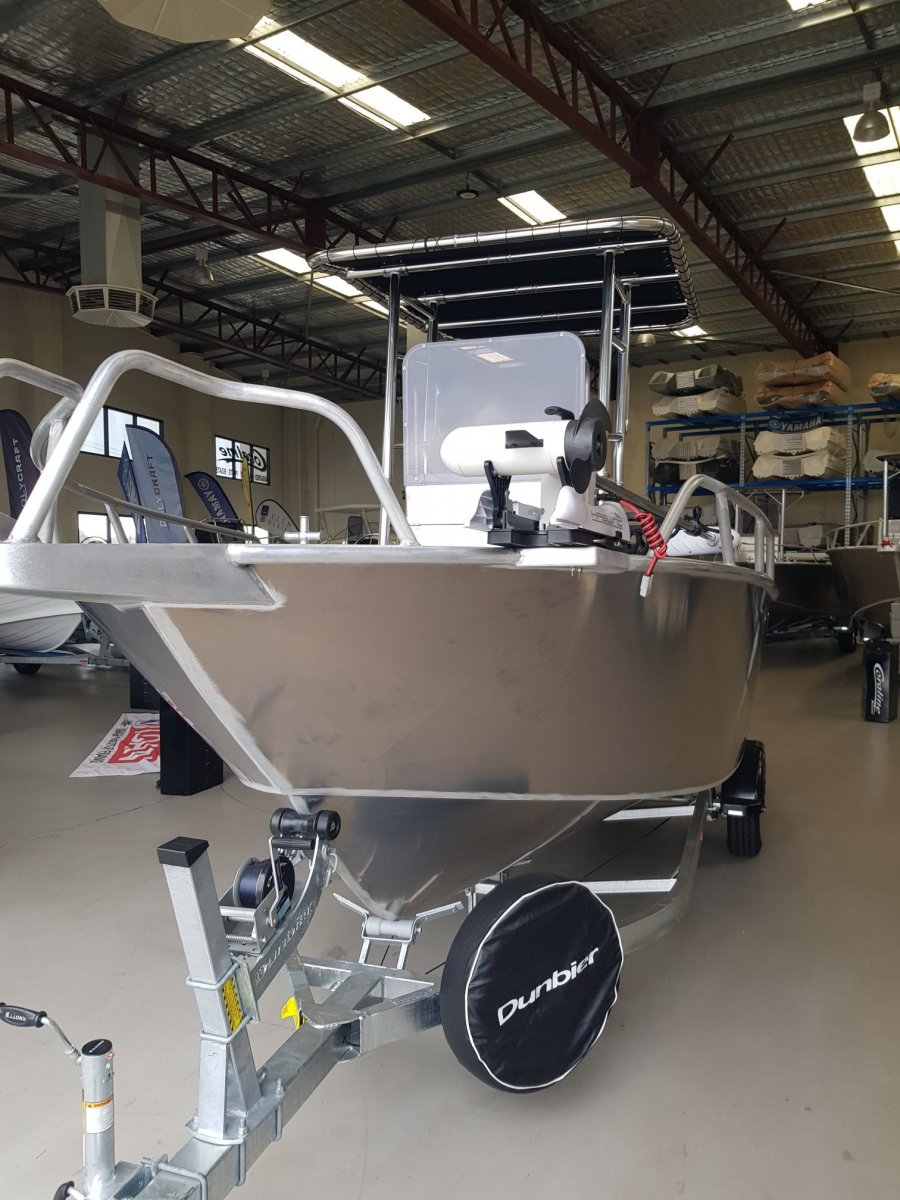 2024 CORALINE 550 SERIES II CENTRE CONSOLE