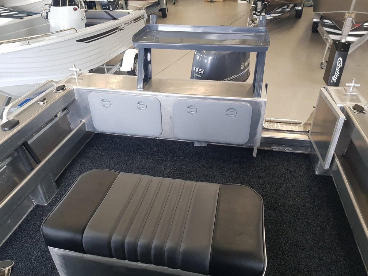 2024 CORALINE 550 SERIES II CENTRE CONSOLE