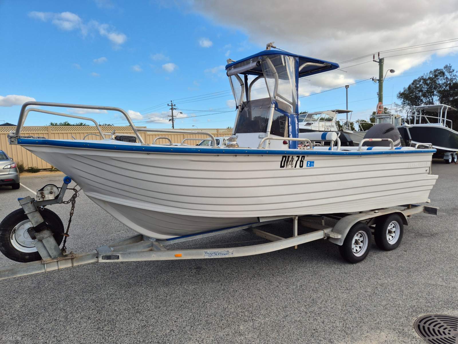 2005 POLYCRAFT FRONTIER 5.99M CENTRE CONSOLE