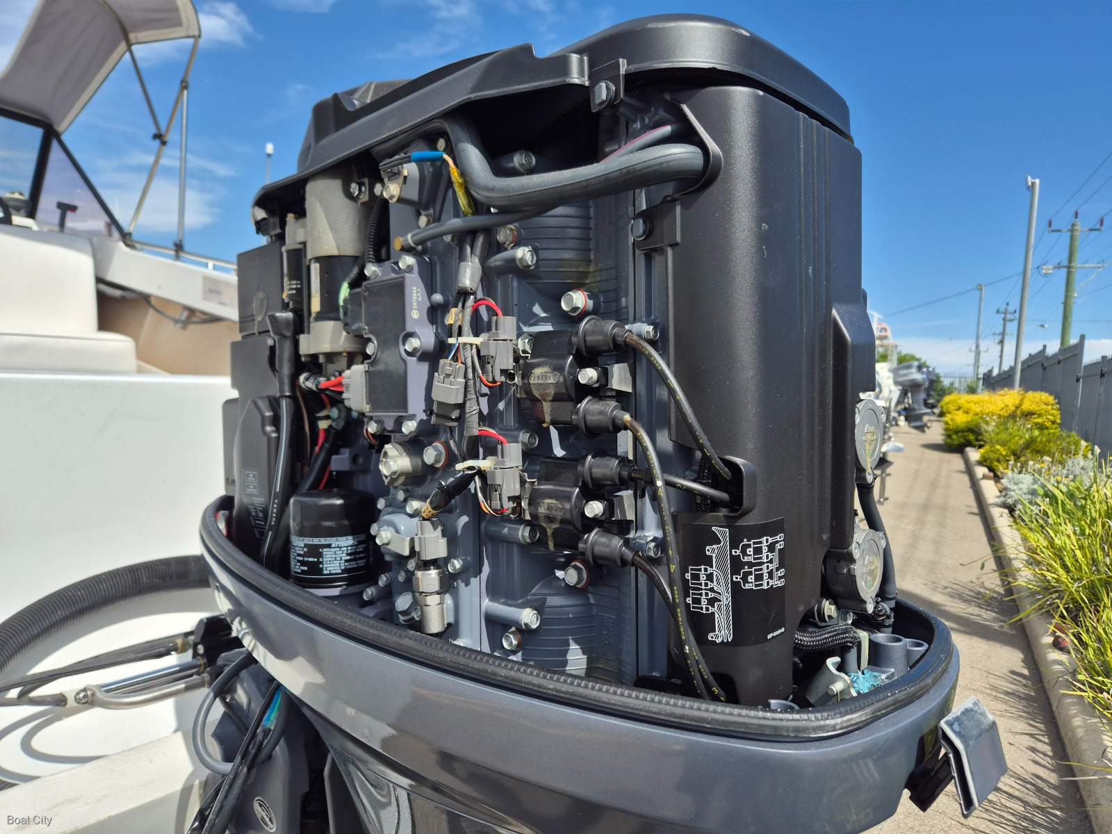 1980 PACEMAKER STRIKER 210 OFFSHORE CRUISER