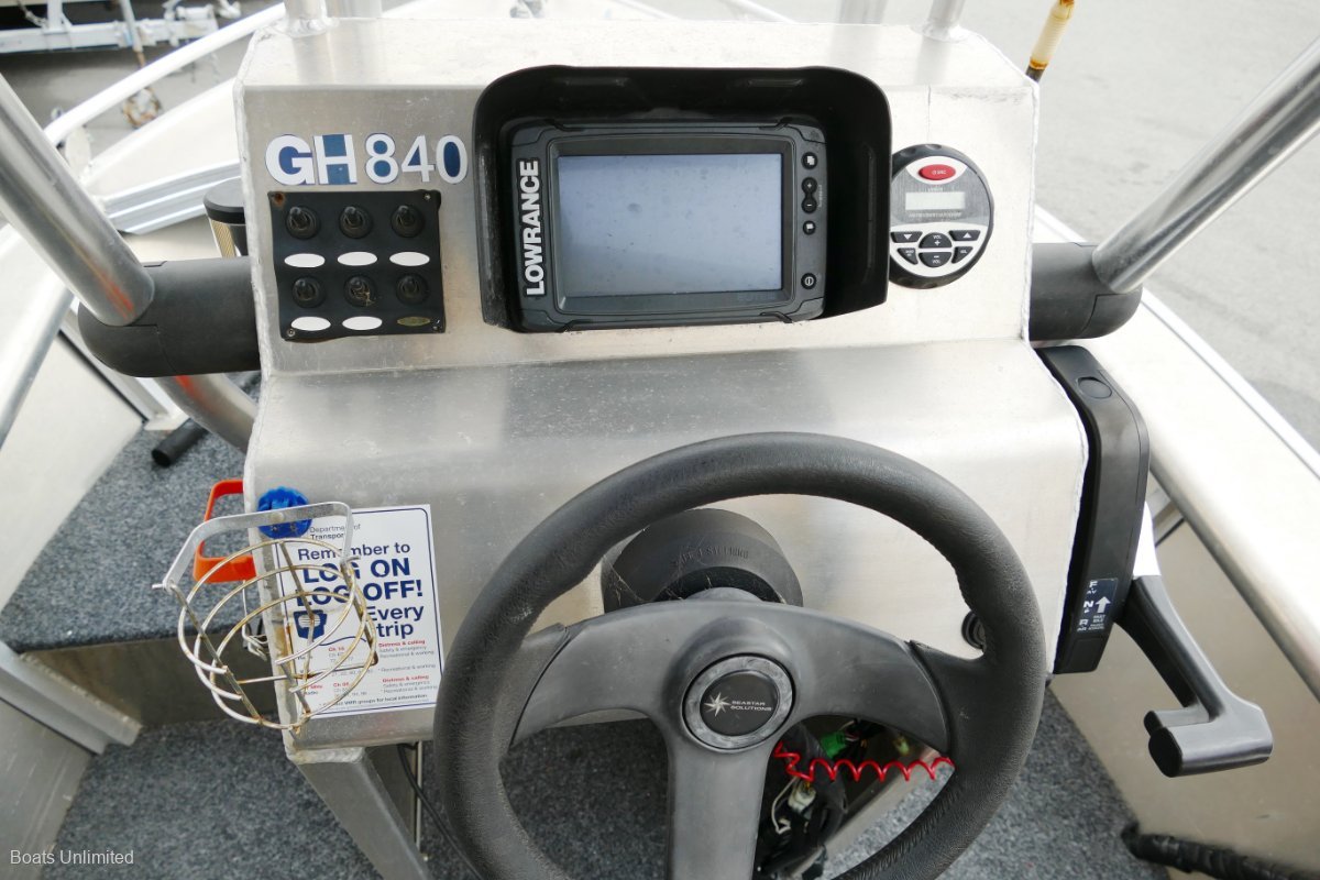 2017 HORIZON 450 EASYFISHER CENTRE