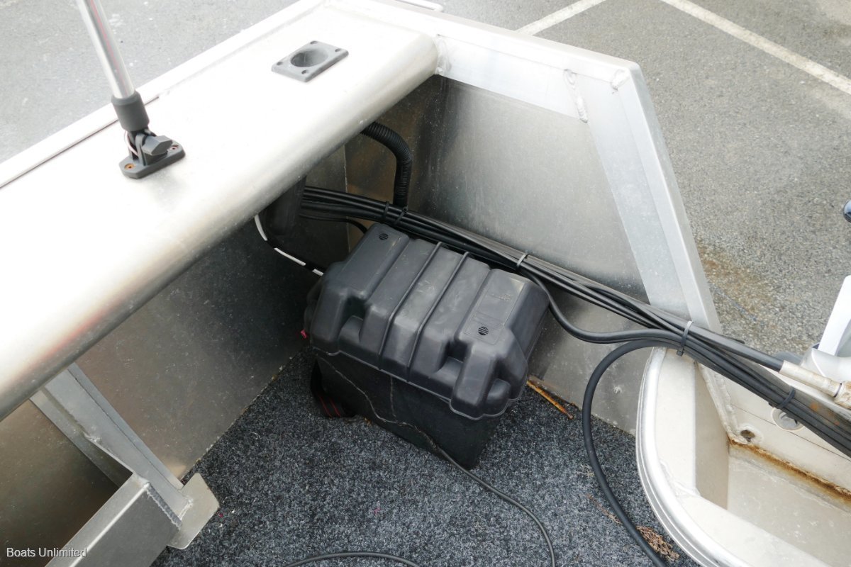 2017 HORIZON 450 EASY FISHER SIDE CONSOLE