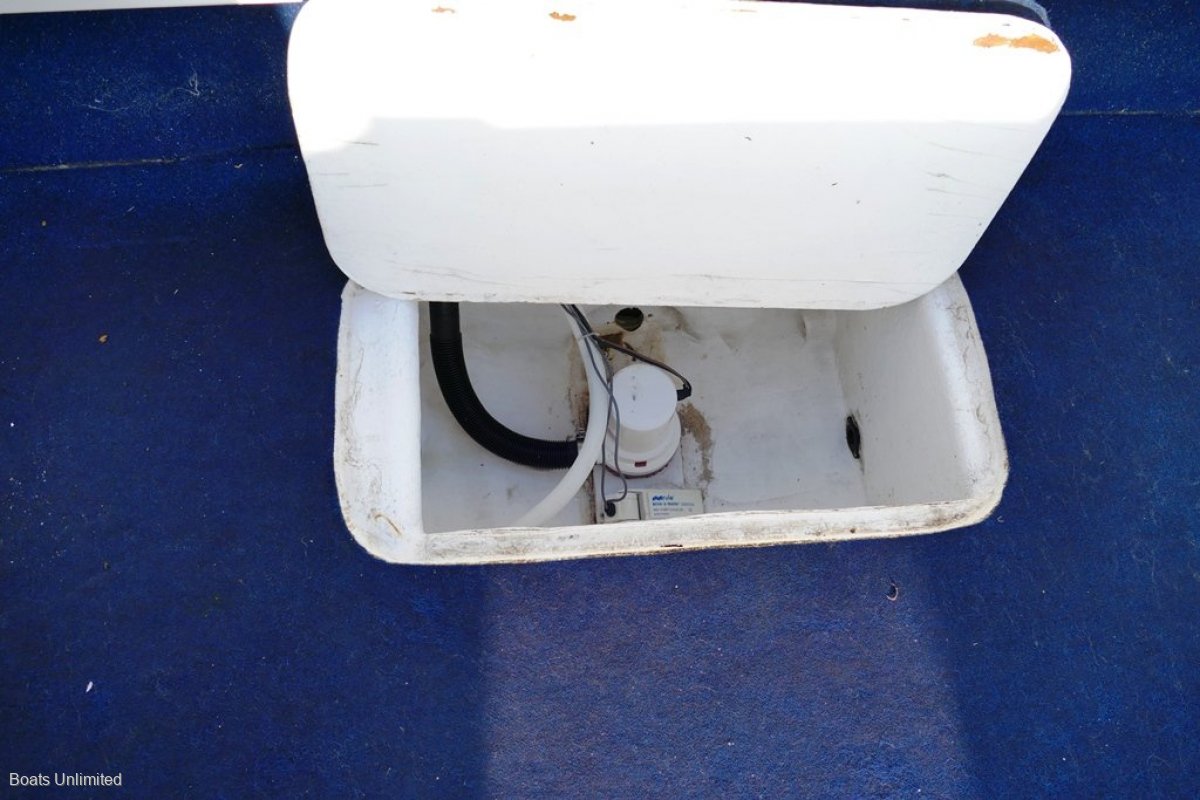 2007 PACEMAKER CHARGER 560 RUNABOUT