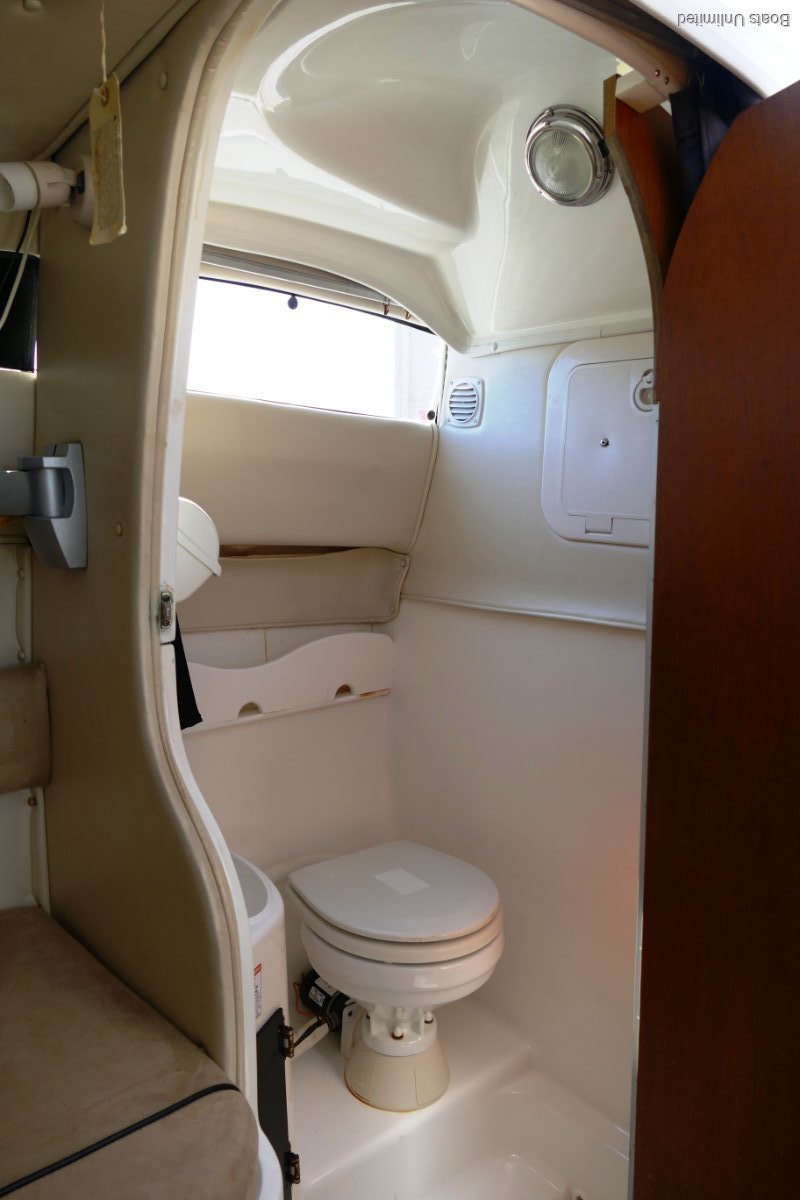 2008 WHITTLEY CR2590 HOLIDAY CRUISER