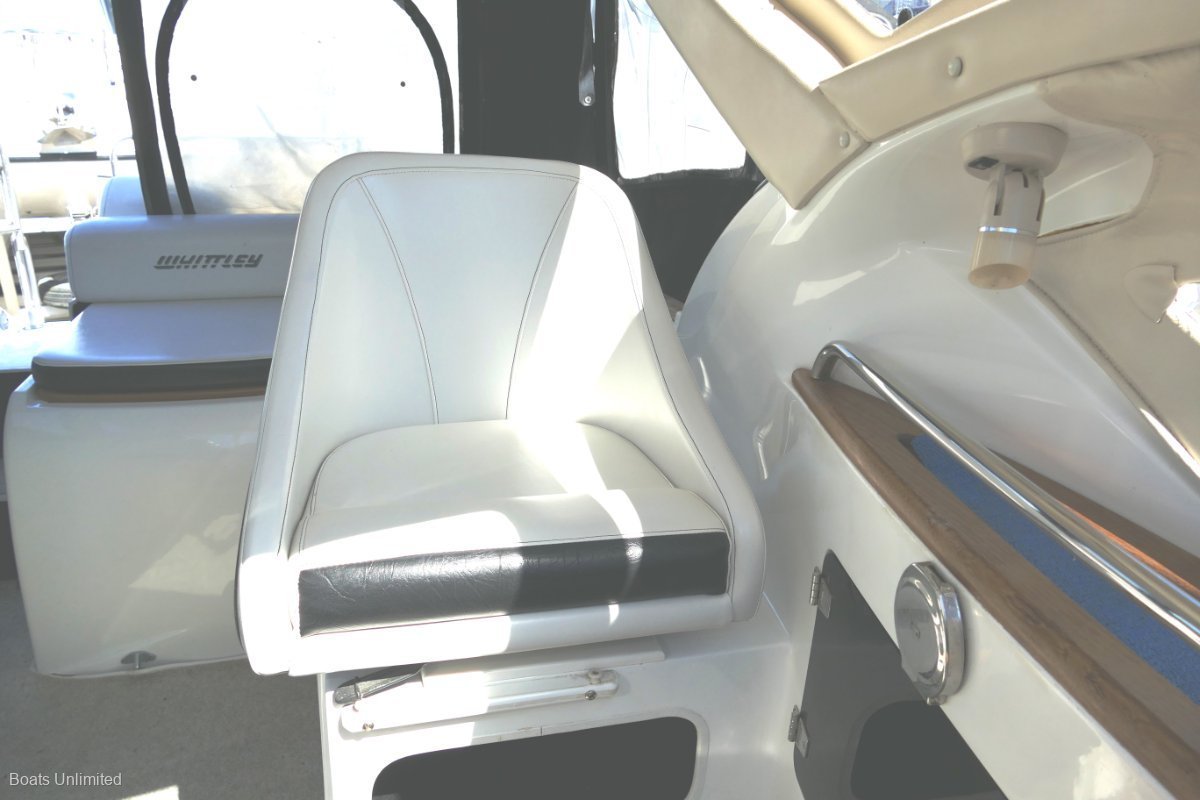 2008 WHITTLEY CR2590 HOLIDAY CRUISER