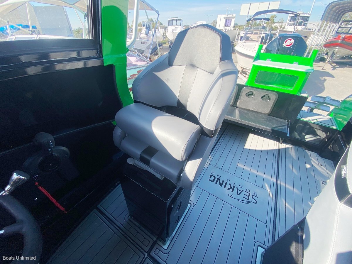 2021 SEA KING 625 ENCLOSED SPORTS CABIN