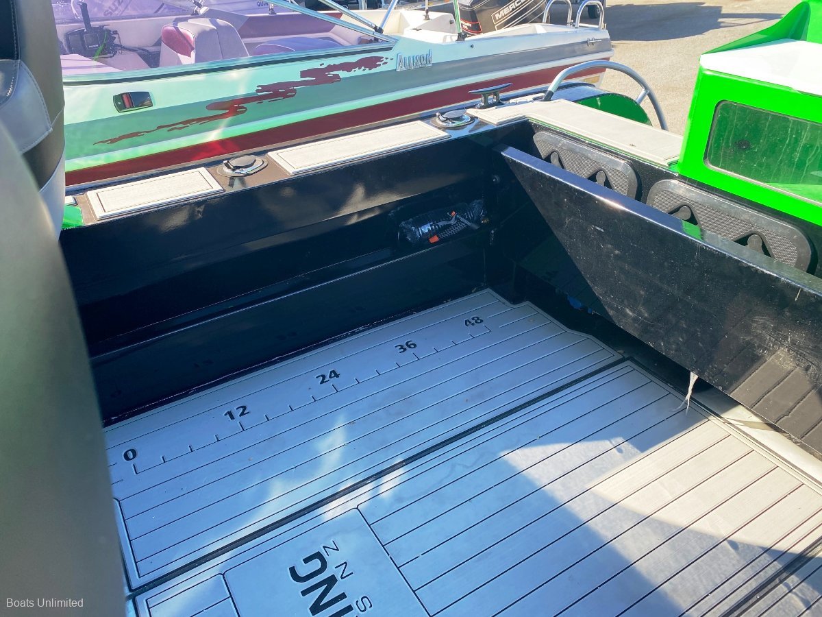 2021 SEA KING 625 ENCLOSED SPORTS CABIN
