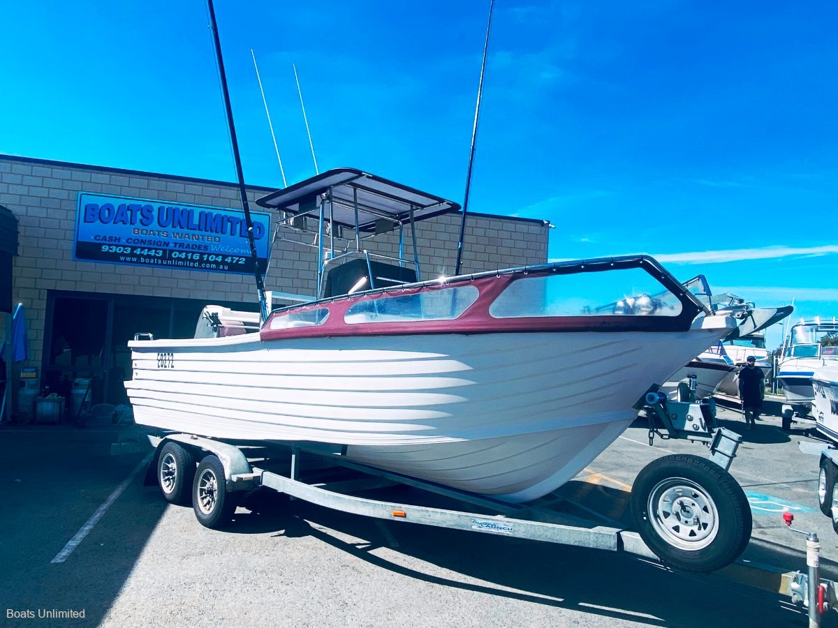 2010 POLYCRAFT 5.99 FRONTIER CENTRE CONSOLE