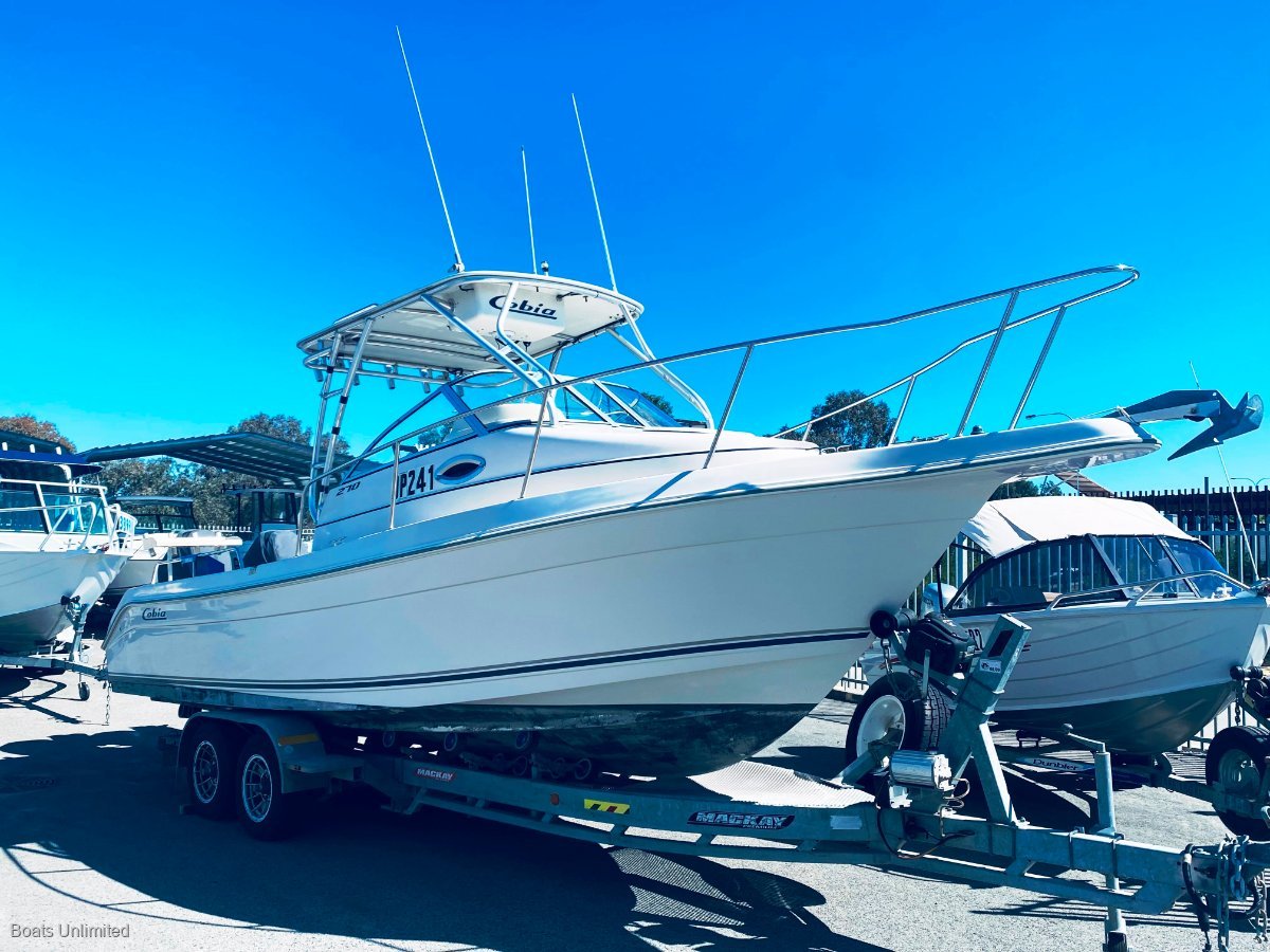 2007 COBIA 270 HARDTOP WALK AROUND
