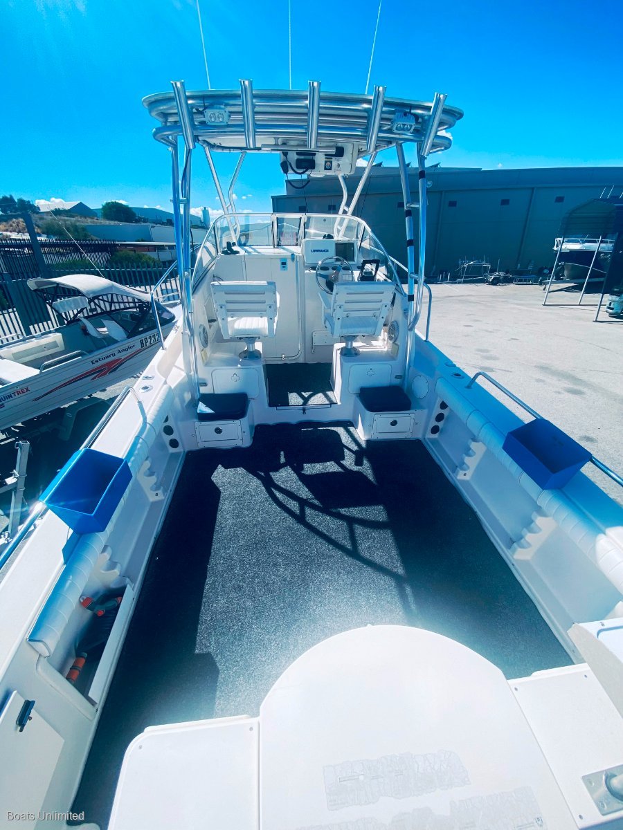 2007 COBIA 270 HARDTOP WALK AROUND