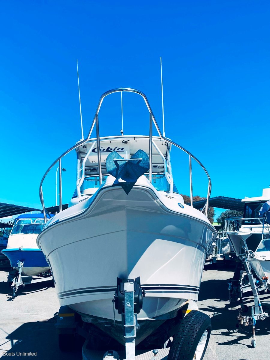 2007 COBIA 270 HARDTOP WALK AROUND