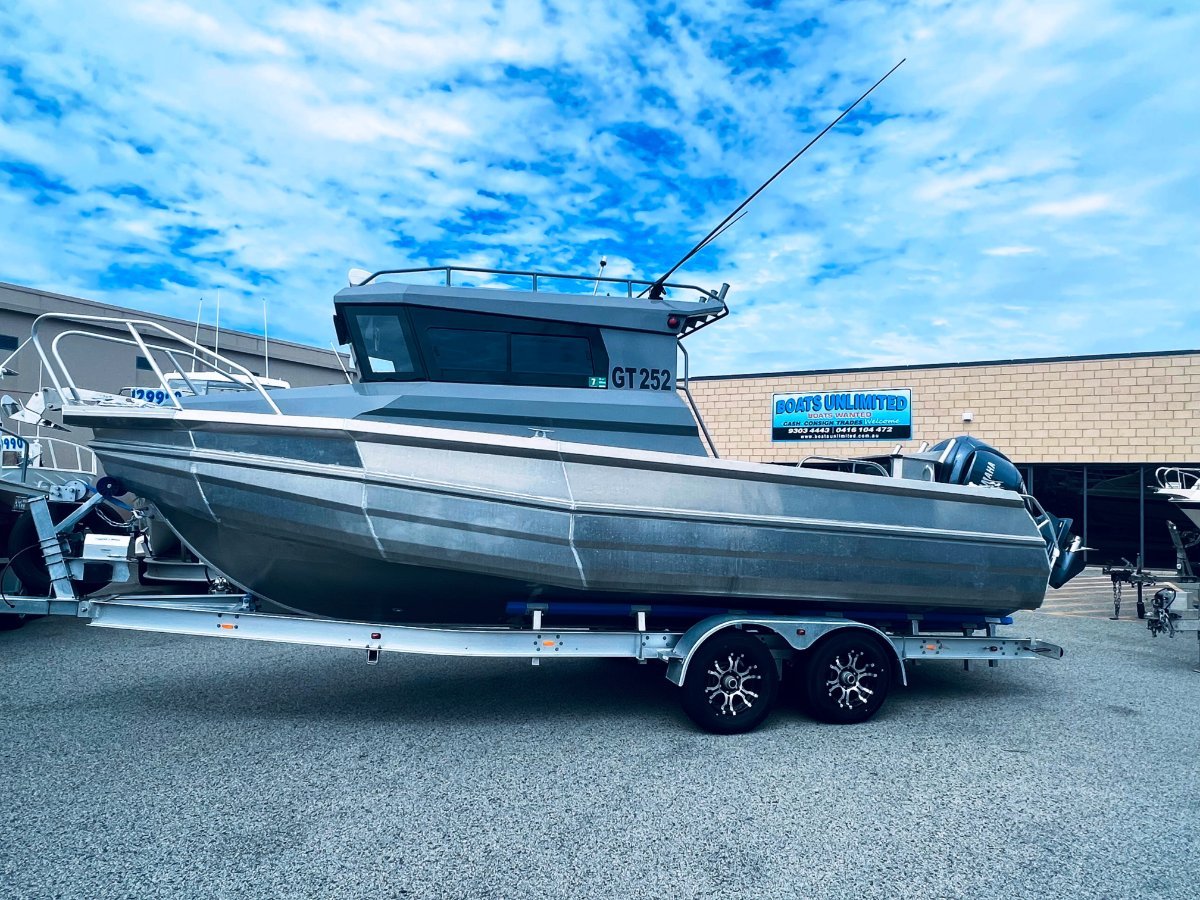 2021 GOSPEL 7.5 PILOT HOUSE