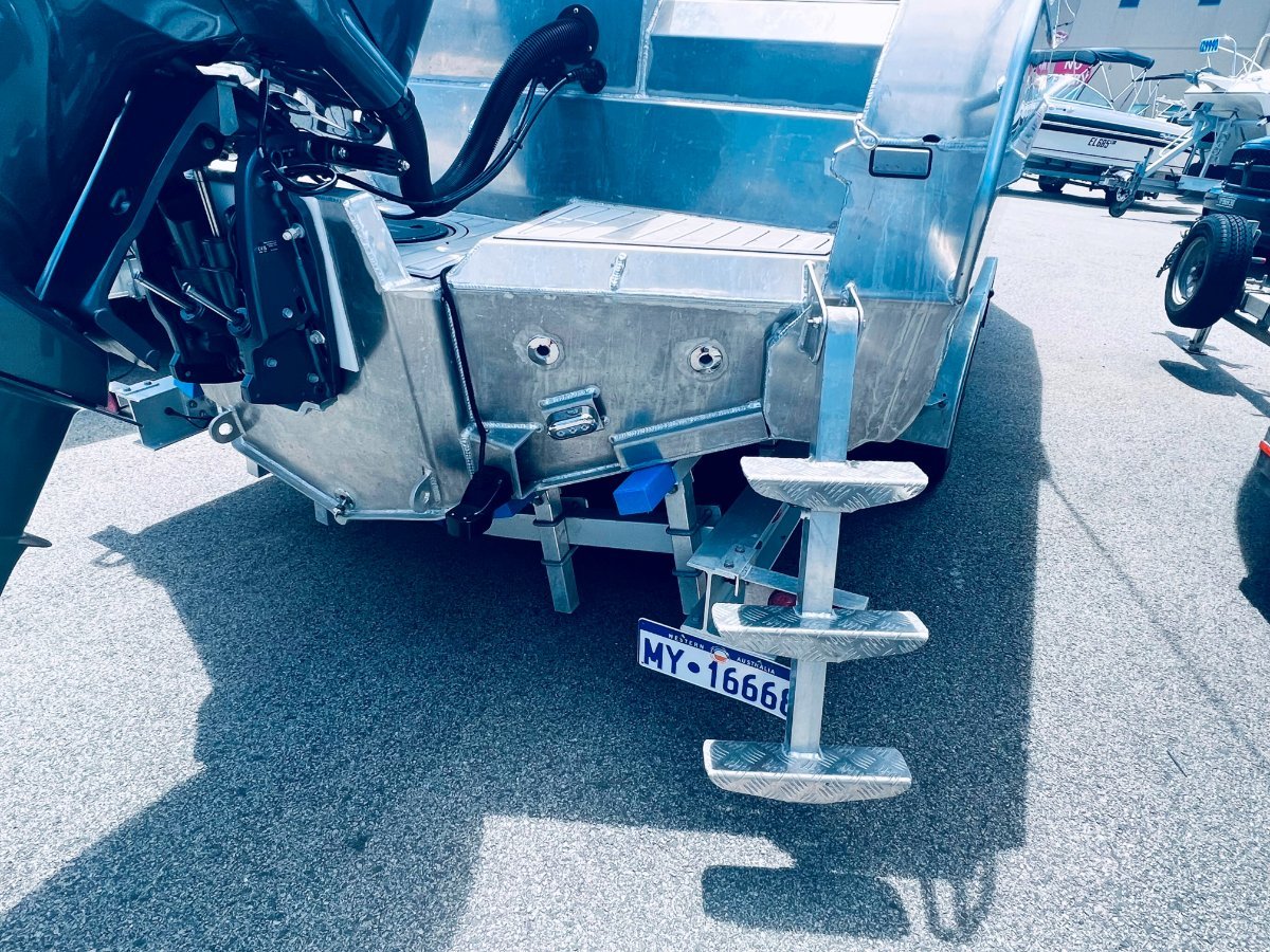 2021 GOSPEL 7.5 PILOT HOUSE