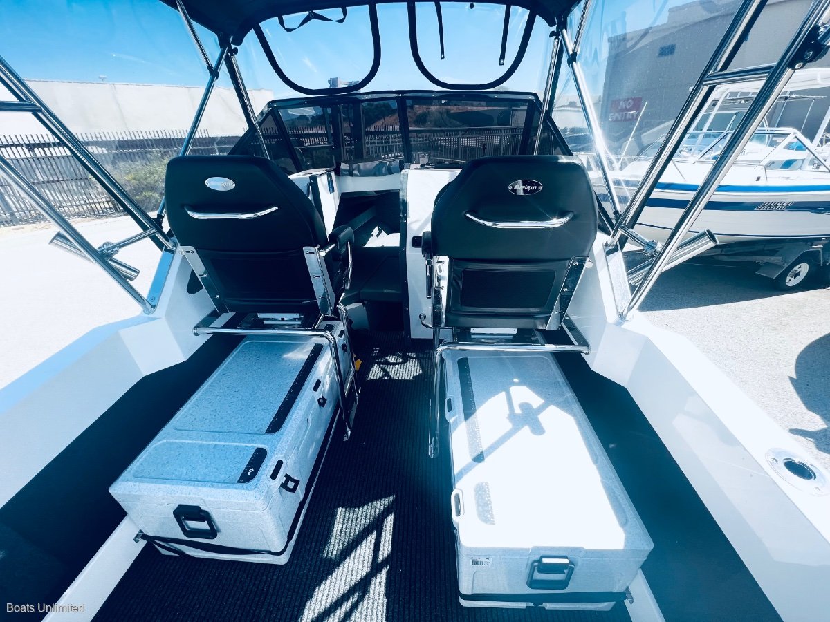 2022 BARON OUTRIDER V2000LS DELUXE RUNABOUT