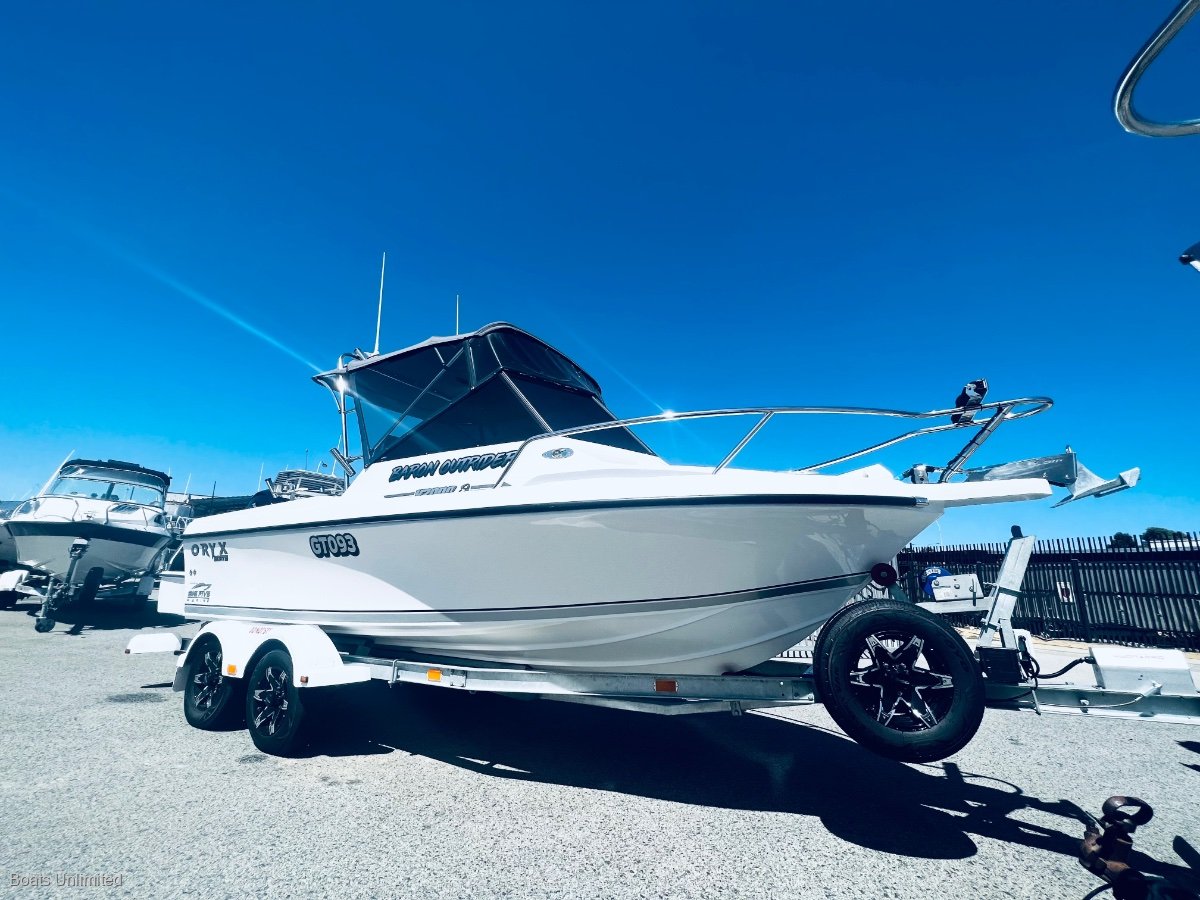 2022 BARON OUTRIDER V2000LS DELUXE RUNABOUT