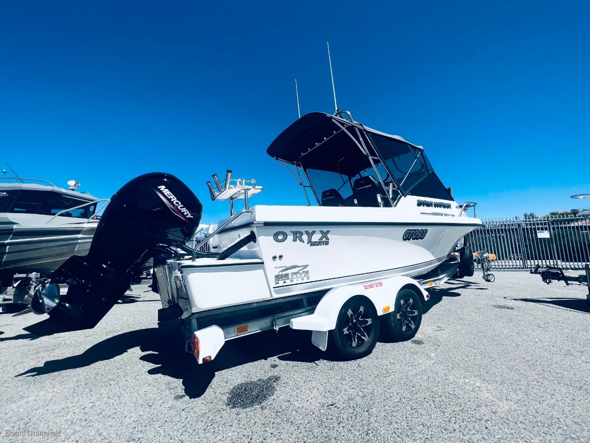 2022 BARON OUTRIDER V2000LS DELUXE RUNABOUT