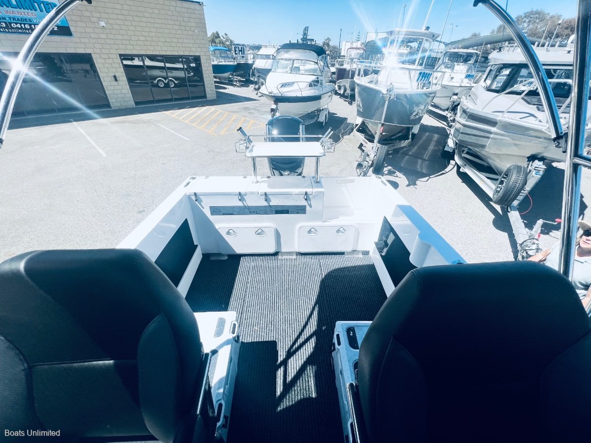 2022 BARON OUTRIDER V2000LS DELUXE RUNABOUT