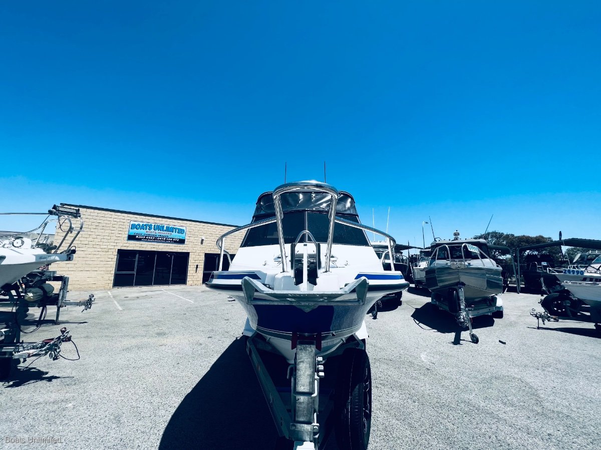 2022 BARON OUTRIDER V2000SS RUNABOUT