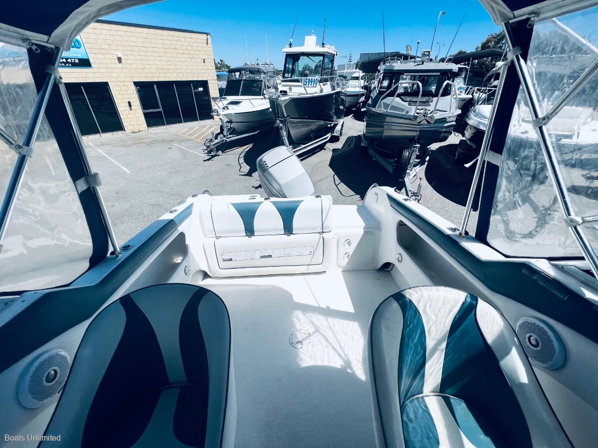 2006 COMMODORE 570 ALL ROUNDER
