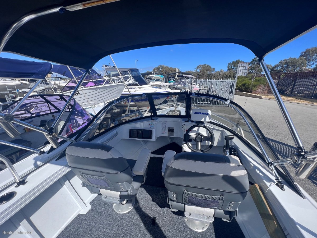 2018 HORIZON 438 STRYKER OPEN BOAT
