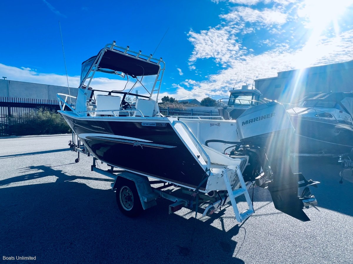 2001 RAIDER 520 TOURNAMENT RUNABOUT - BTFD5259609 - JUST CARS