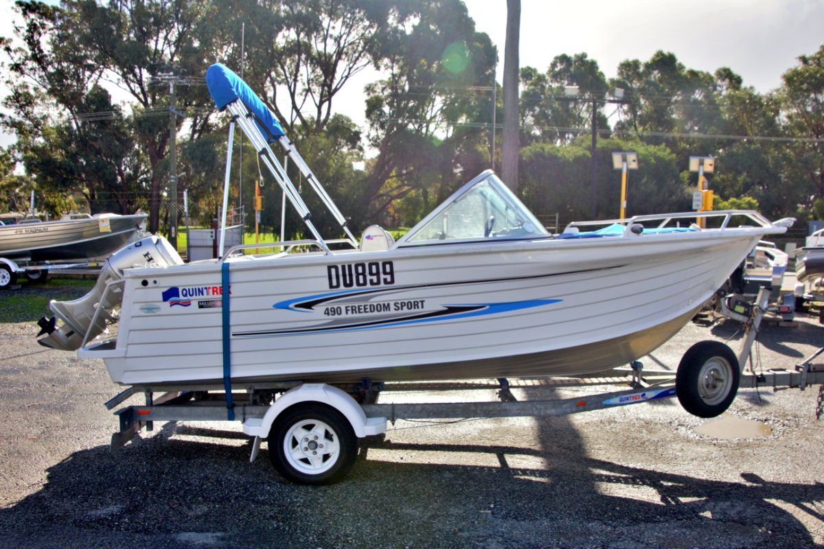2008 QUINTREX 490 FREEDOM SPORT
