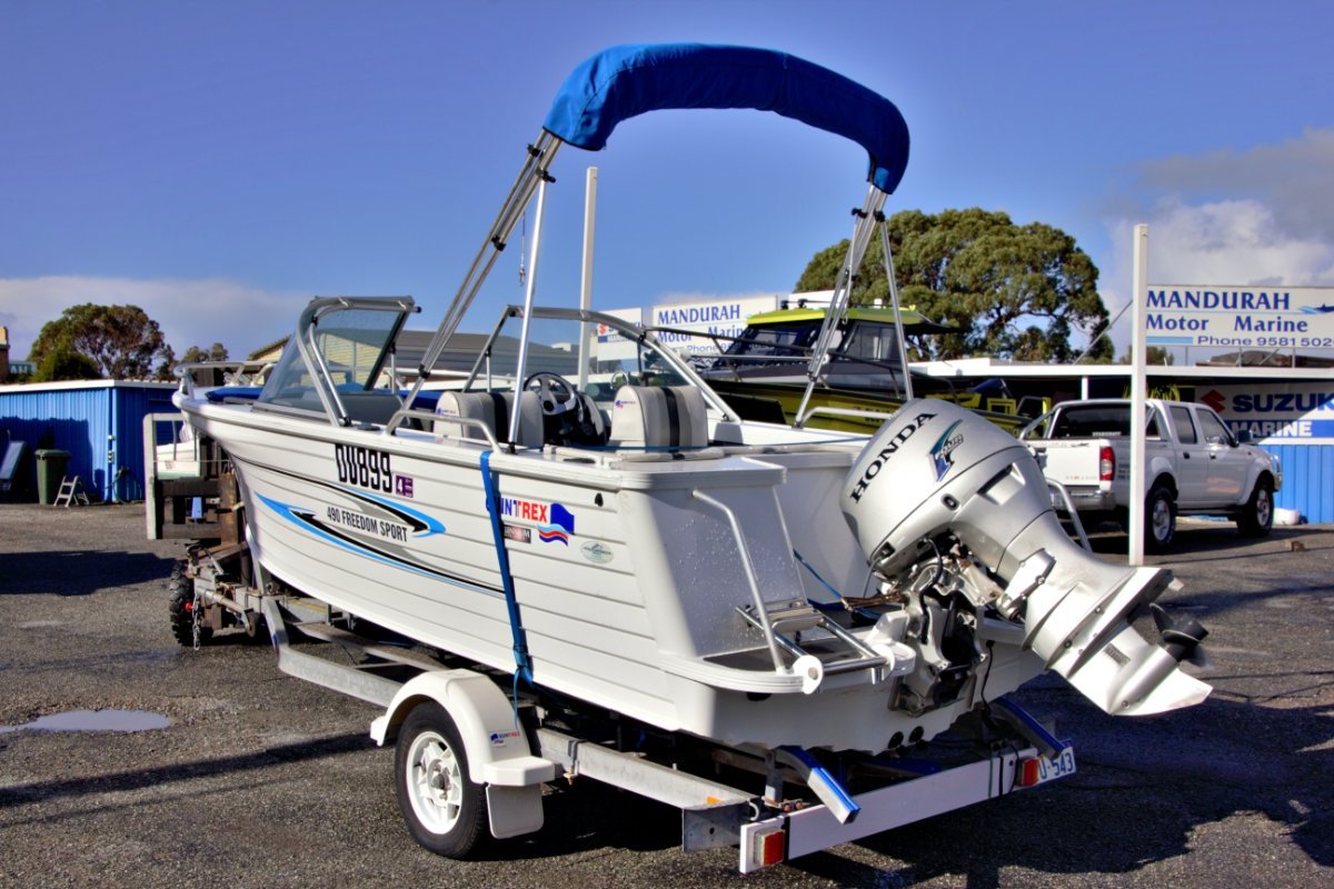 2008 QUINTREX 490 FREEDOM SPORT
