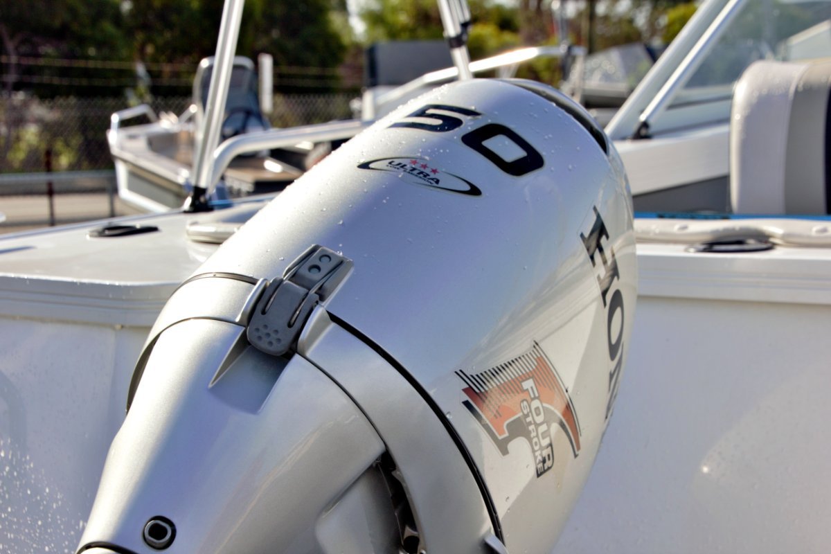 2008 QUINTREX 490 FREEDOM SPORT