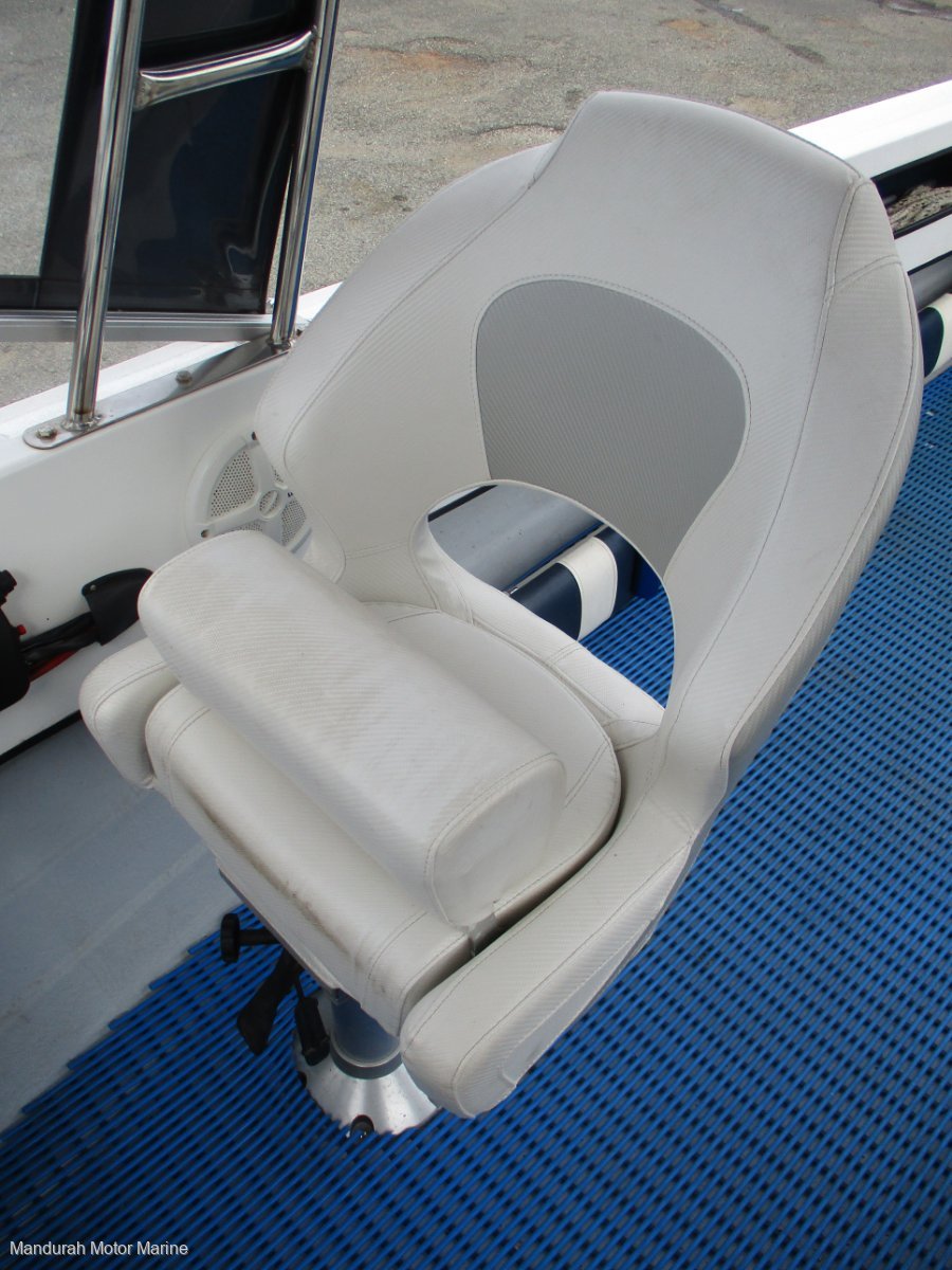 1981 SWIFT CRAFT VIKING 19FT RUNABOUT